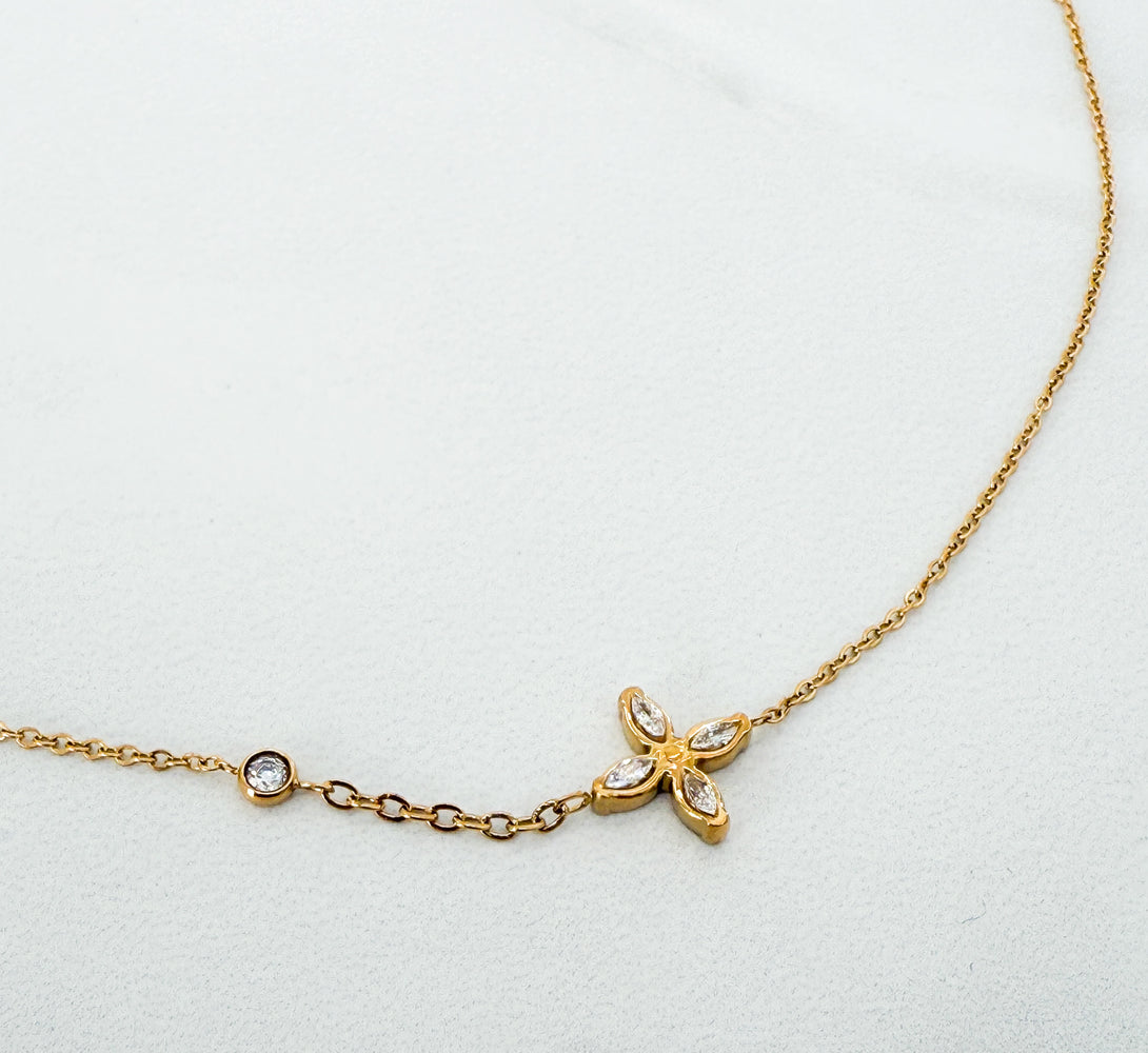 BEA Crystal Gold Flower Pendant Necklace