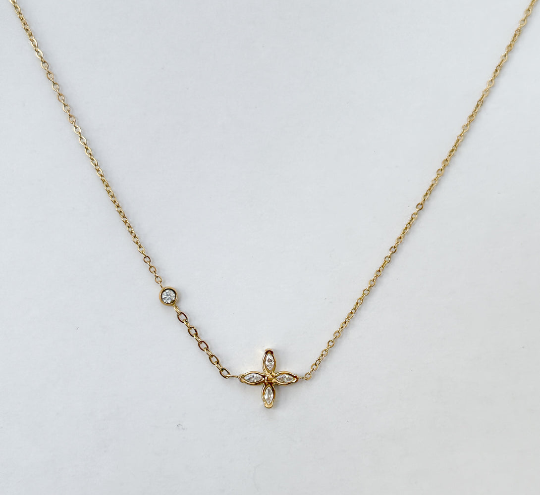 BEA Crystal Gold Flower Pendant Necklace