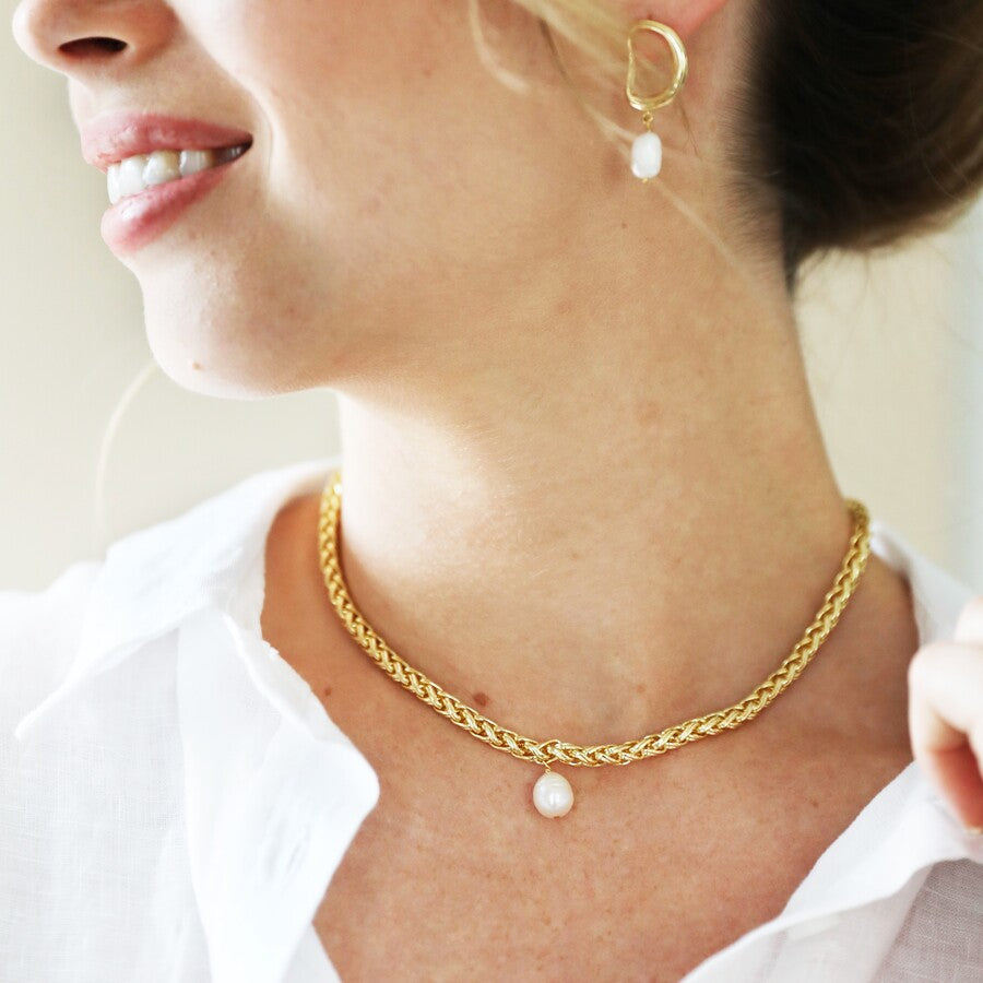PETRA Freshwater Pearl Gold Chain Necklace