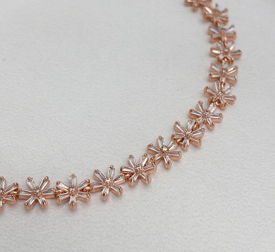 Rose Gold Daisy Choker Necklace