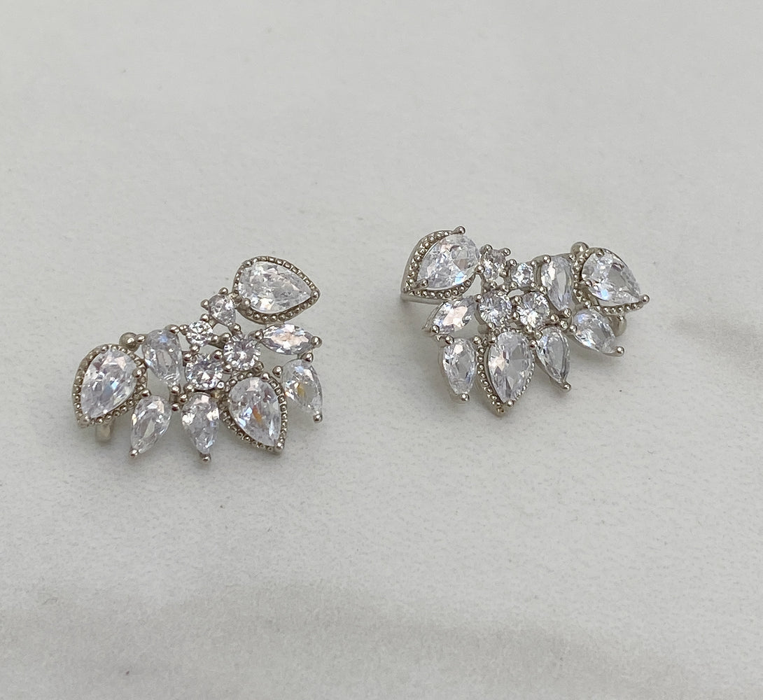 UNA Crystal Ear Climber Earrings (Silver / Rose Gold)