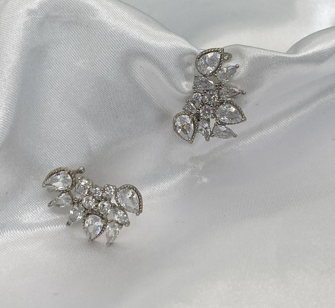 UNA Crystal Ear Climber Earrings (Silver / Rose Gold)