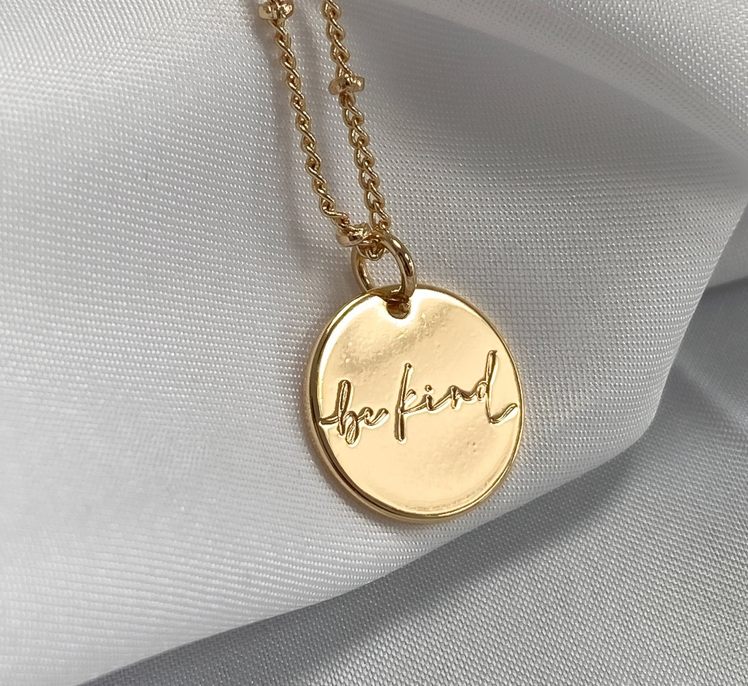 Caroline flack hotsell gold necklace