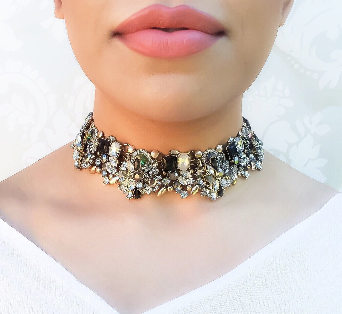 black and gold luxury choker necklace