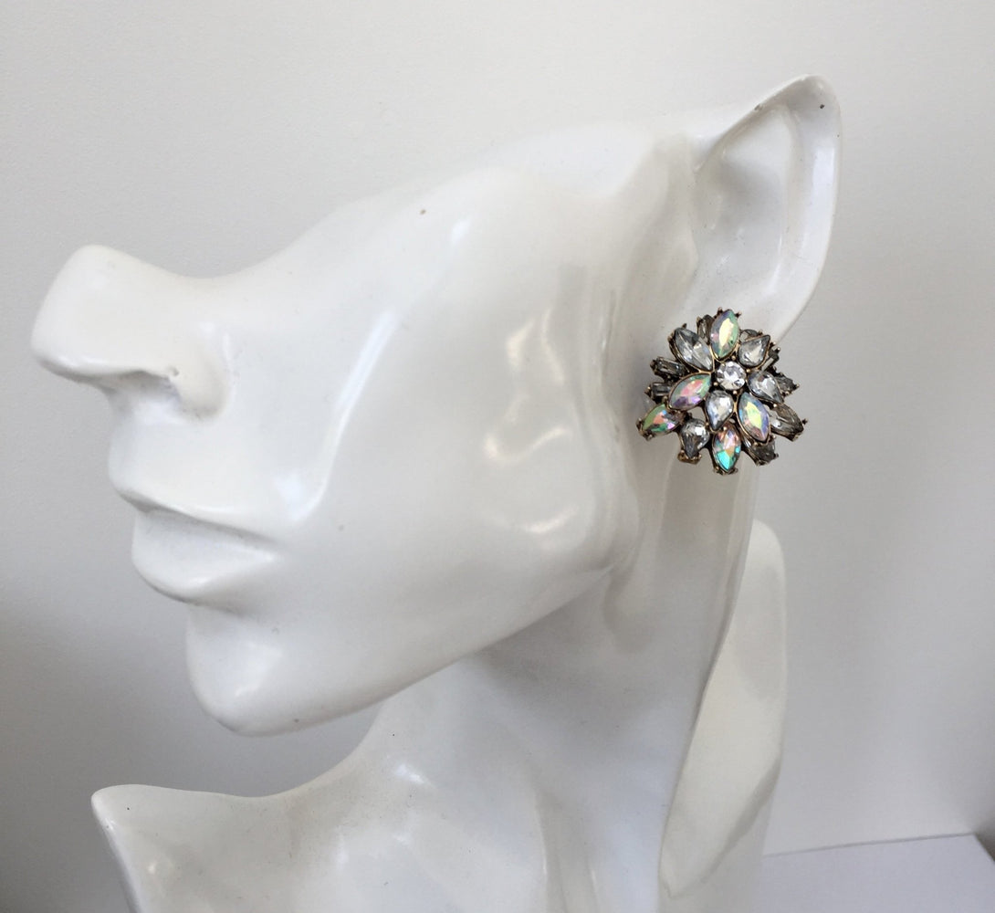 AYVA Rhinestone Stud Earrings